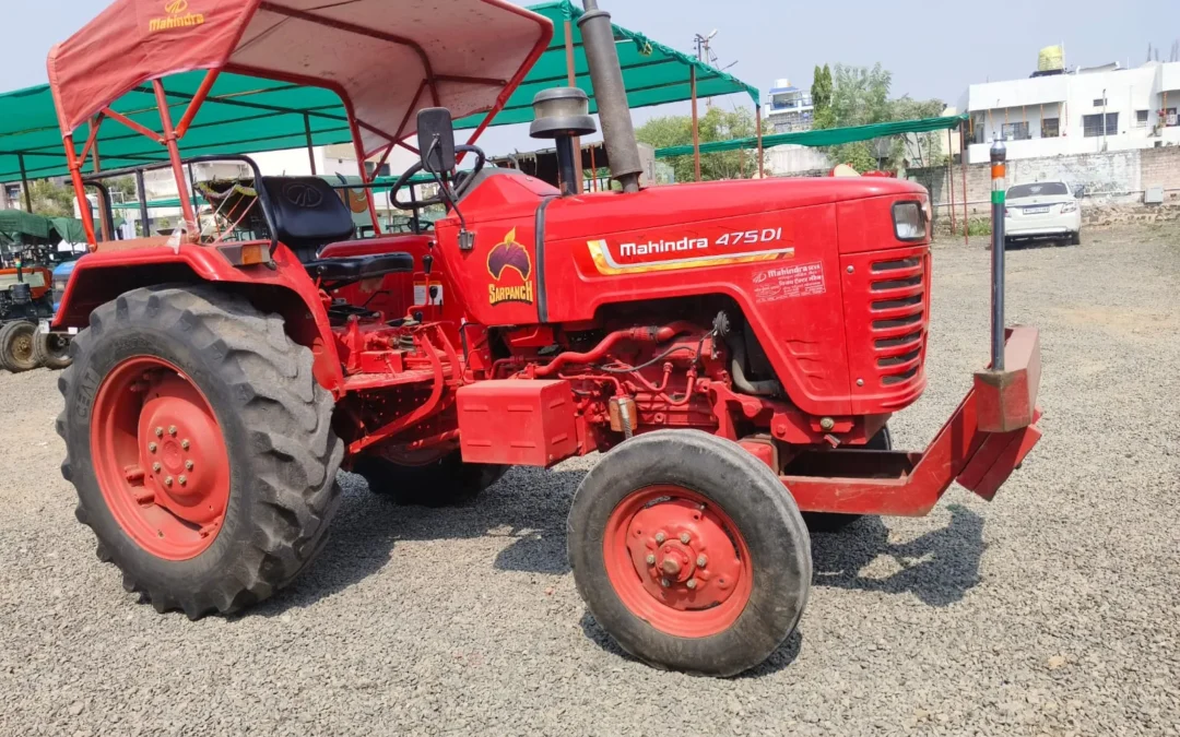 1996 Mahindra 3525 Tractor