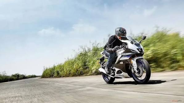 Yamaha YZF-R2