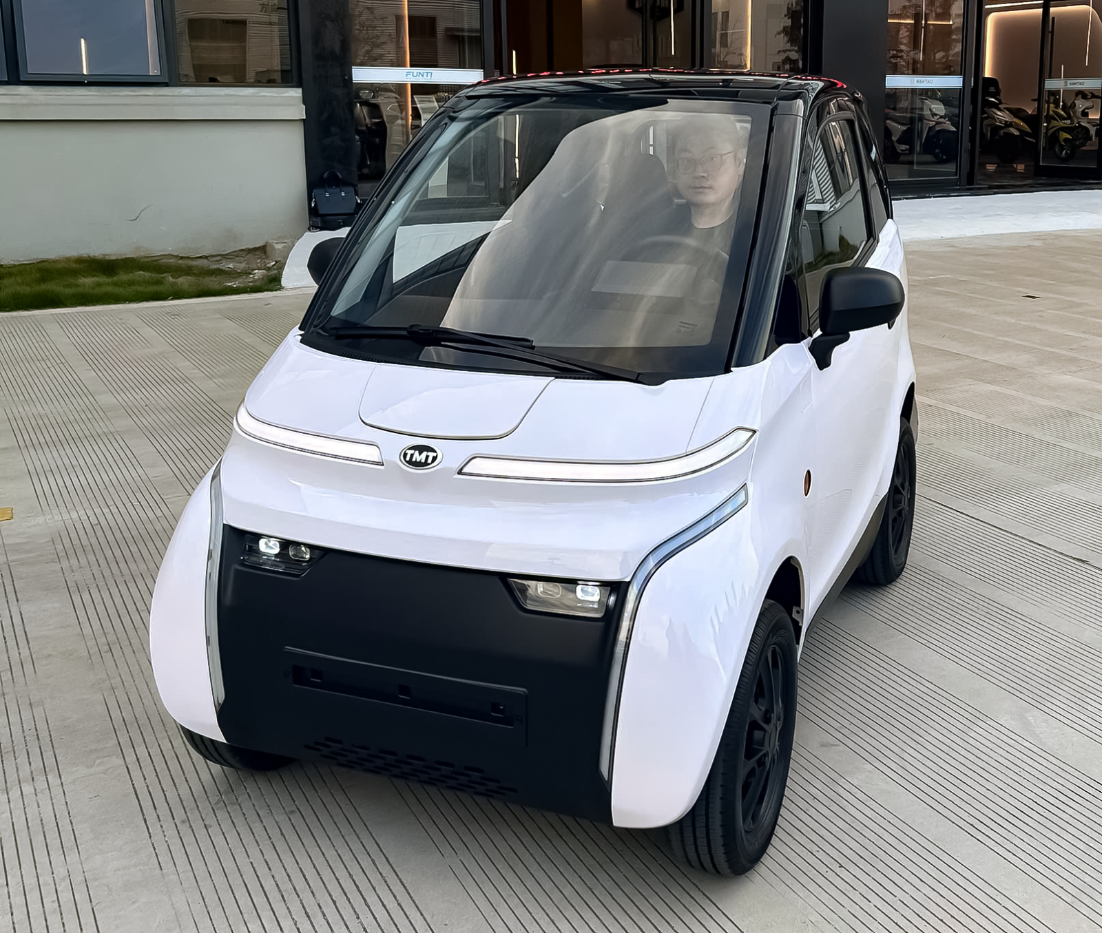 Nano S05