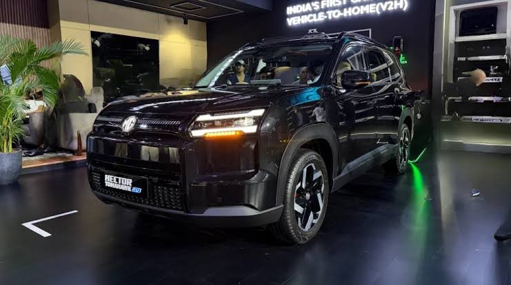 MG Hector Tomahawk EV